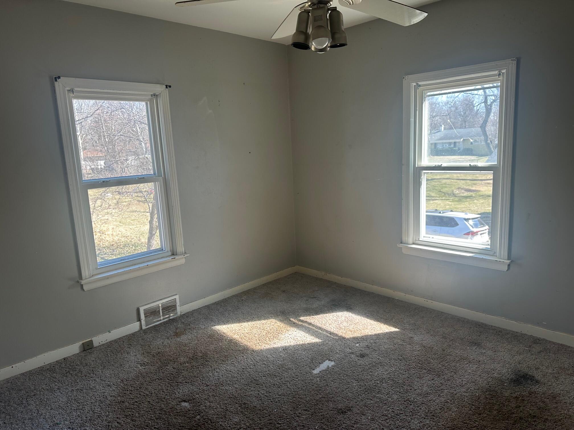 N1224 Clover Road Bloomfield, WI 53128 - Photo 18 of 29 Bedroom 2 (1)