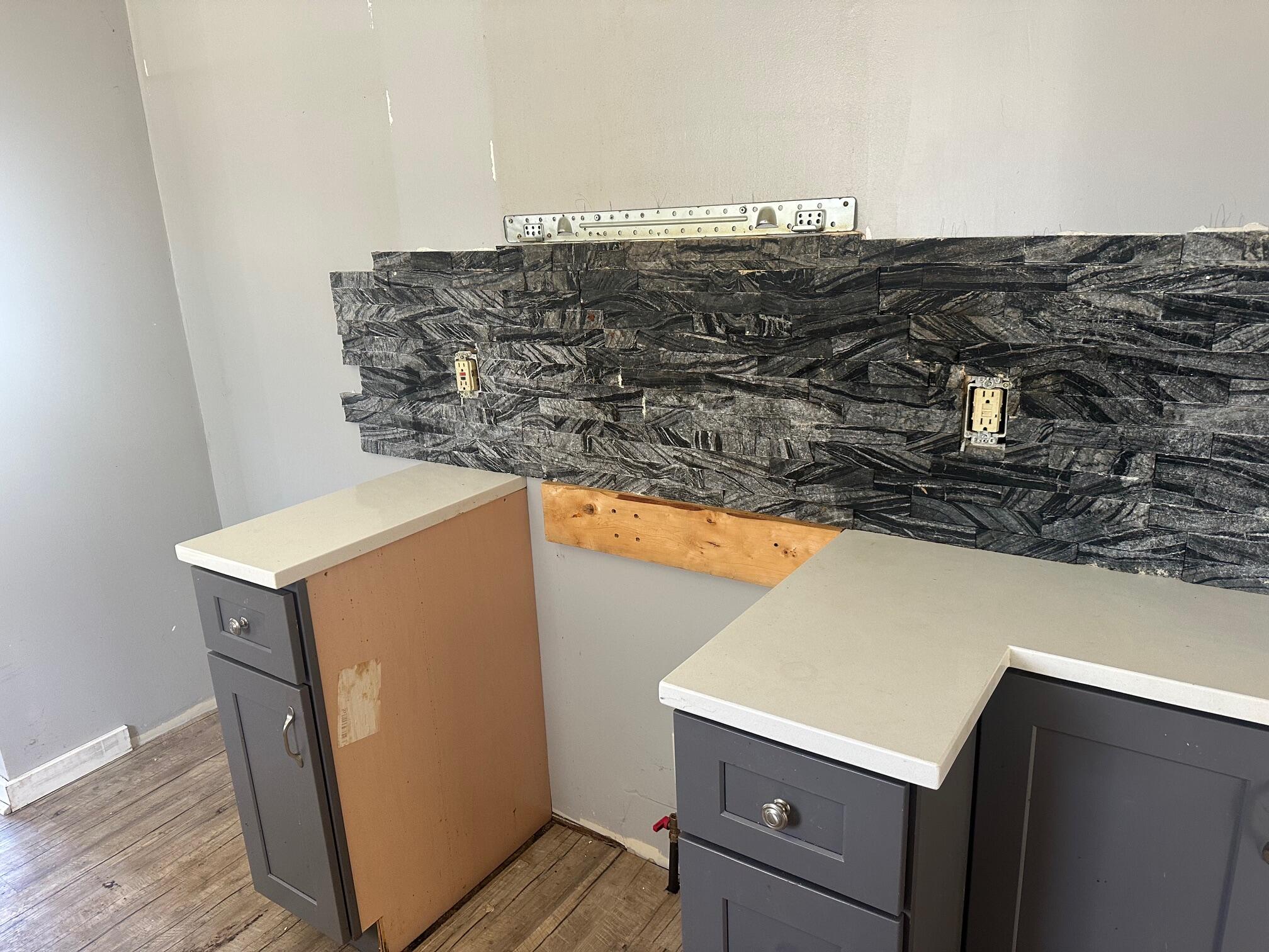 N1224 Clover Road Bloomfield, WI 53128 - Photo 7 of 29 Kitchen (4)