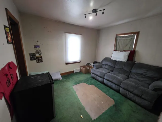 $189,900 | 5681 West Fox Road, Mears, MI 49436