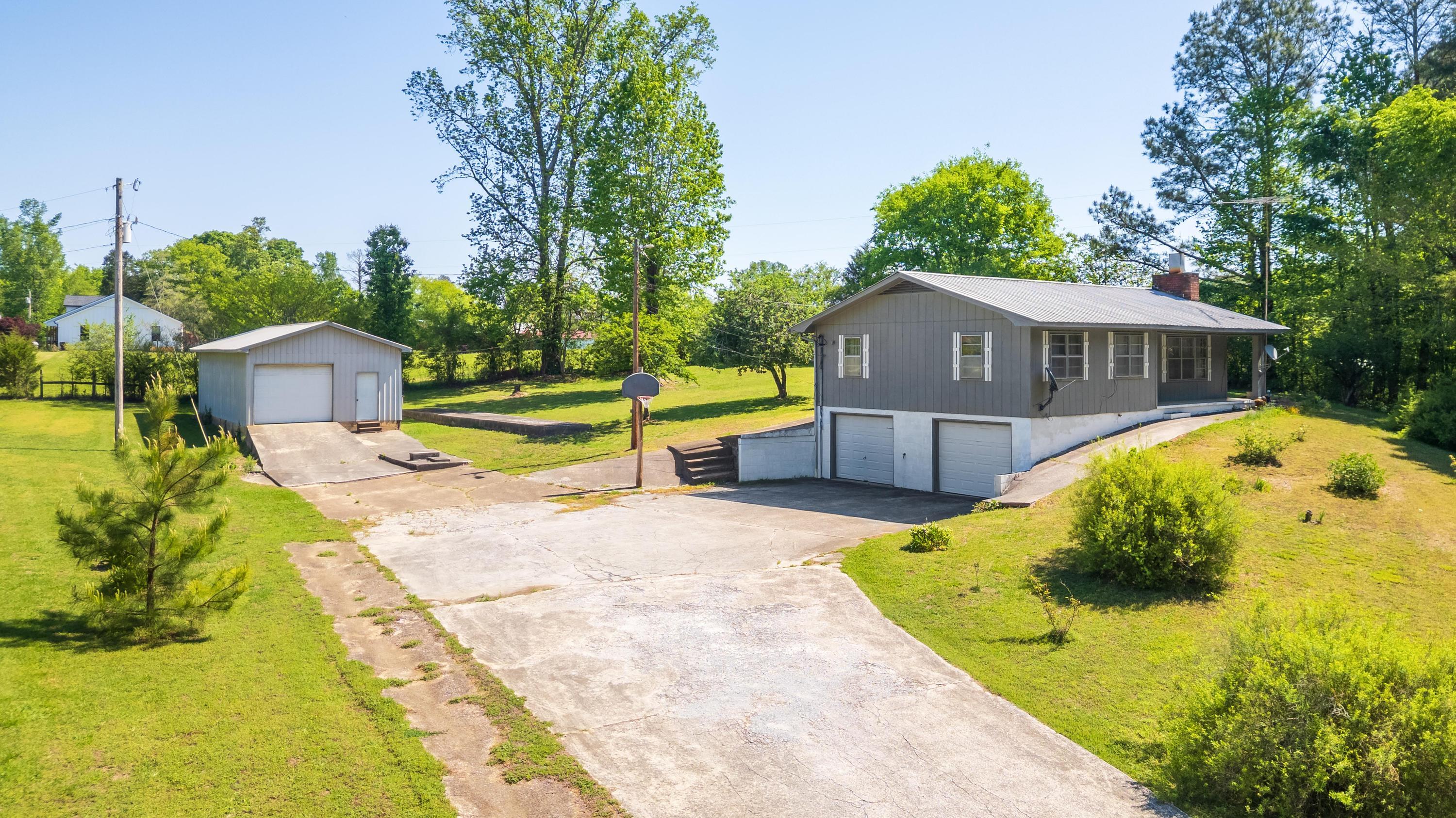 556 No Pone Valley Road Northwest Georgetown, TN 37336 - Photo 18 of 30 Driveway