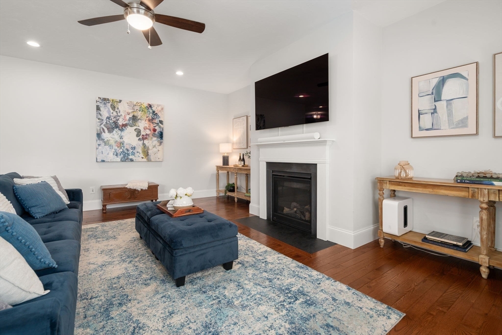 1 Sumner Street Norfolk, MA 02056 - Photo 9 of 35