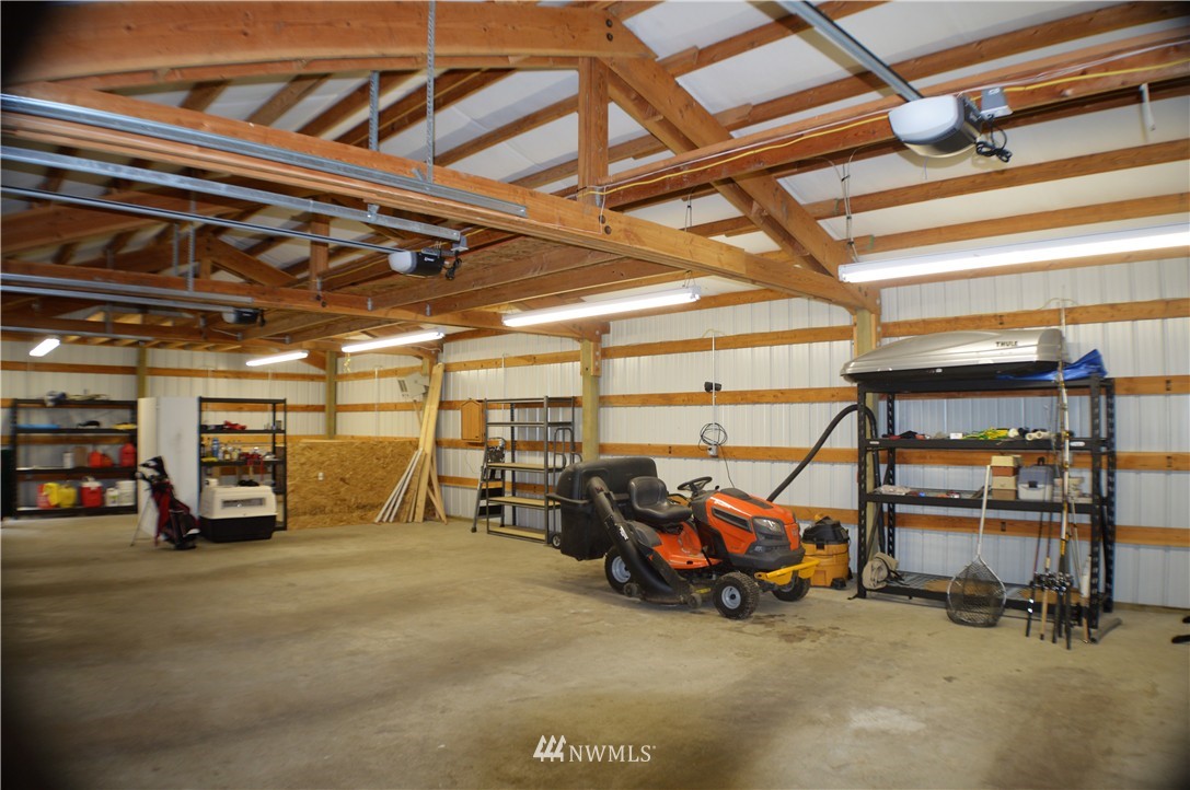 133 East Crescent Harbor Road Oak Harbor, WA 98277 - Photo 20 of 25 Gallery Image 20