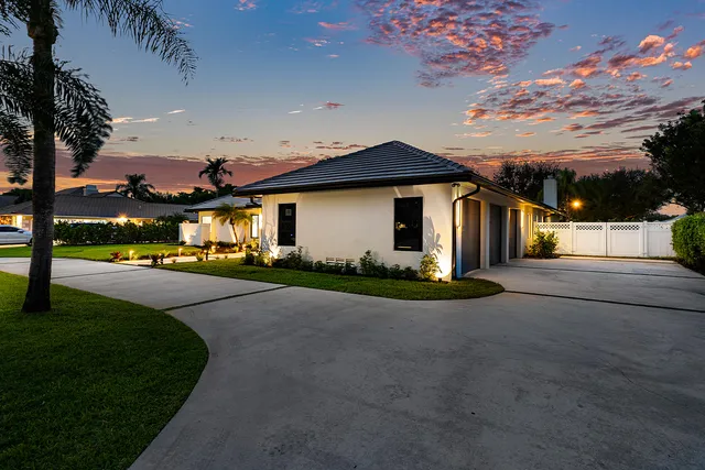 $2,089,999 | 4379 St Andrews Drive, Boynton Beach, FL 33436