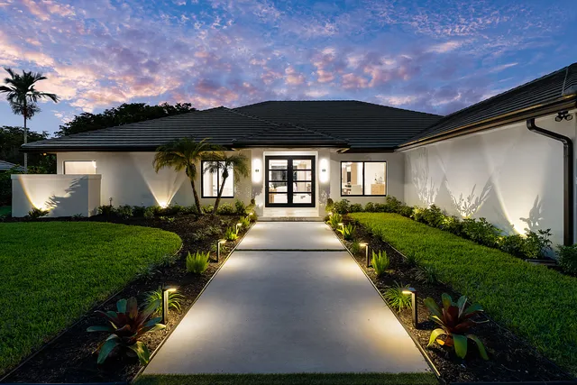 $2,089,999 | 4379 St Andrews Drive, Boynton Beach, FL 33436