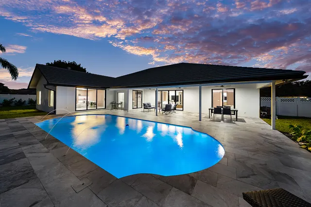 $2,089,999 | 4379 St Andrews Drive, Boynton Beach, FL 33436