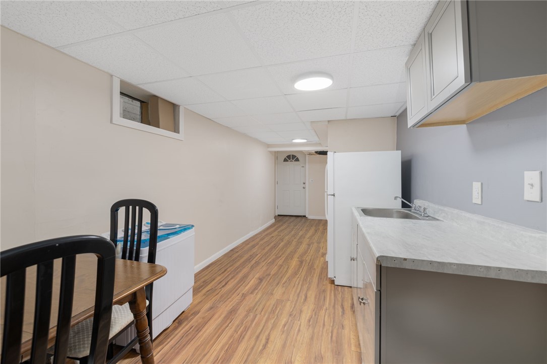 243 Killingly Street Providence, RI 02909 - Photo 15 of 46