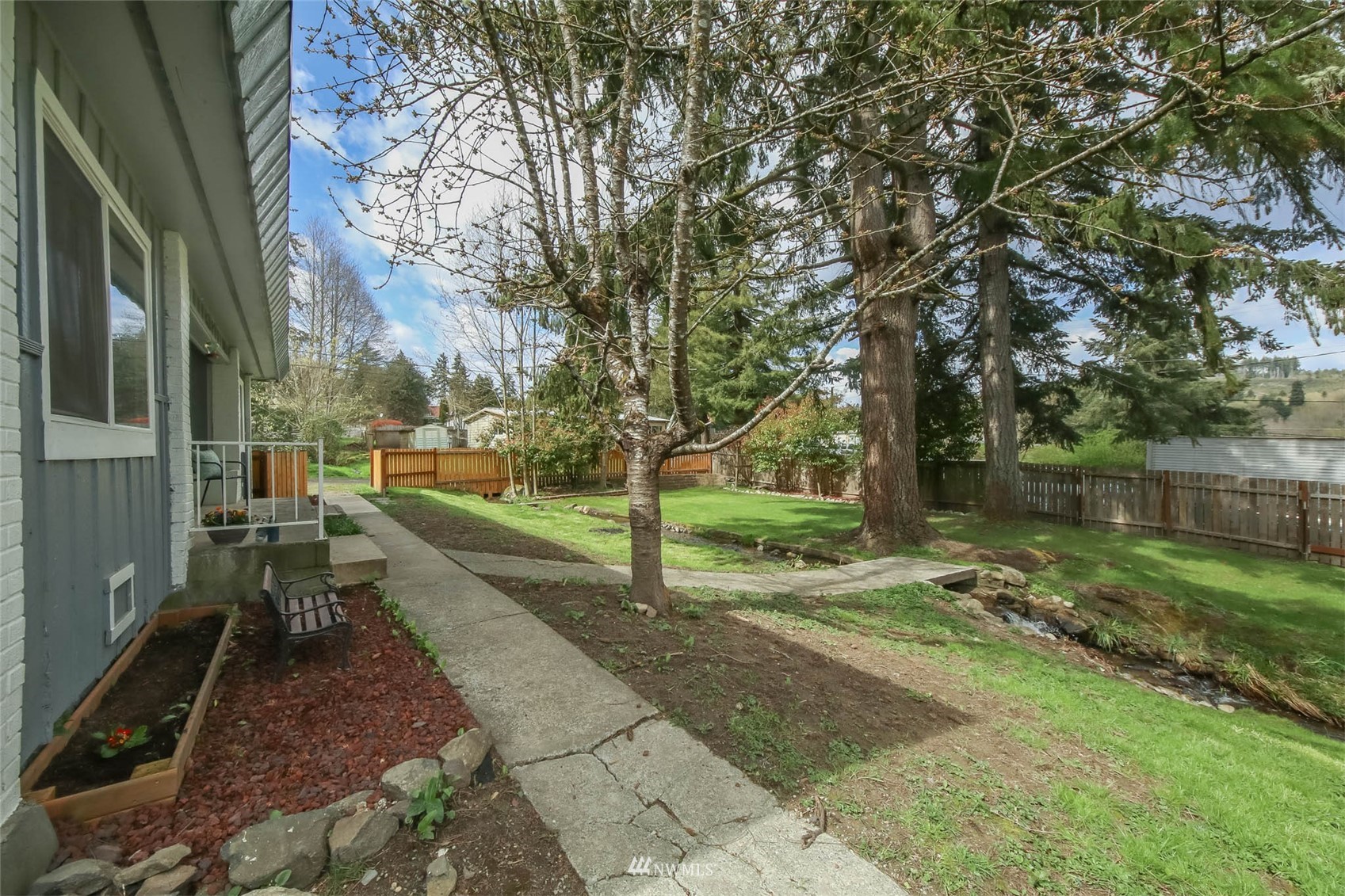 3661 West Frontage Road Port Orchard, WA 98367 - Photo 22 of 33 Gallery Image 22
