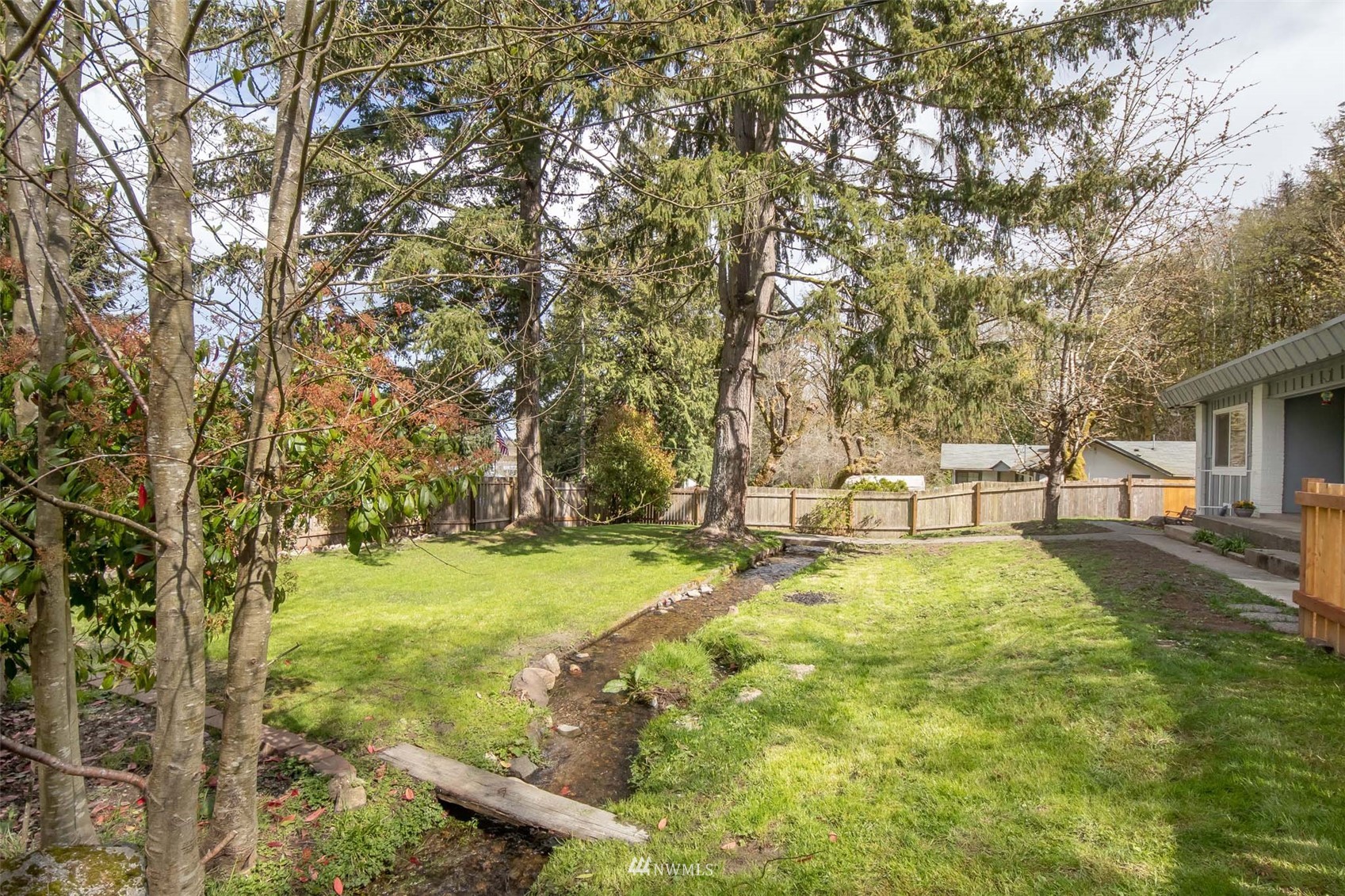 3661 West Frontage Road Port Orchard, WA 98367 - Photo 23 of 33 Gallery Image 23