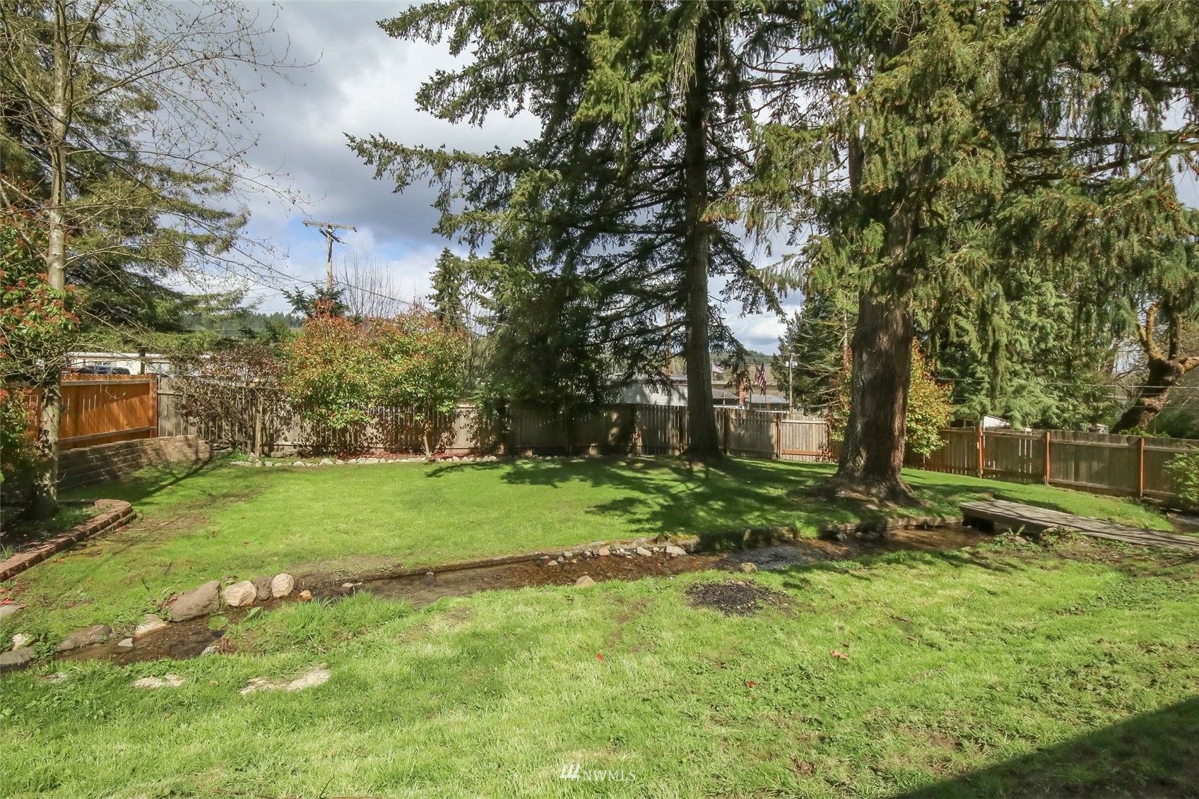 3661 West Frontage Road Port Orchard, WA 98367 - Photo 25 of 33 Gallery Image 25