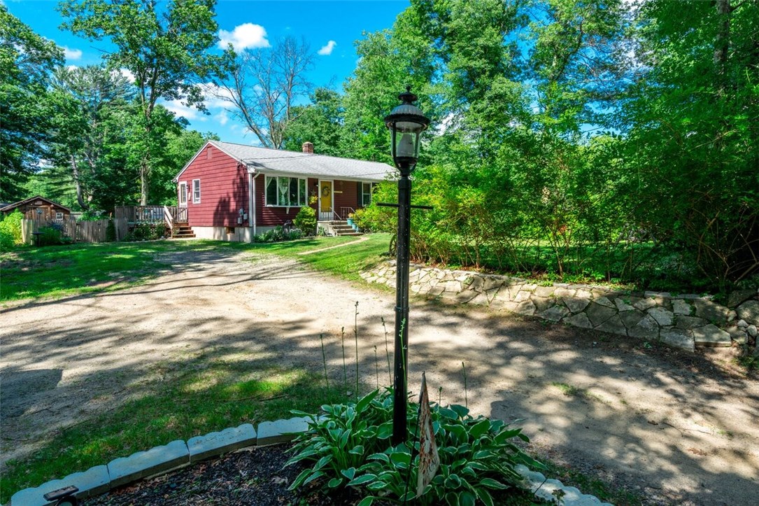 225 Hill Road Burrillville, RI 02830 - Photo 8 of 22