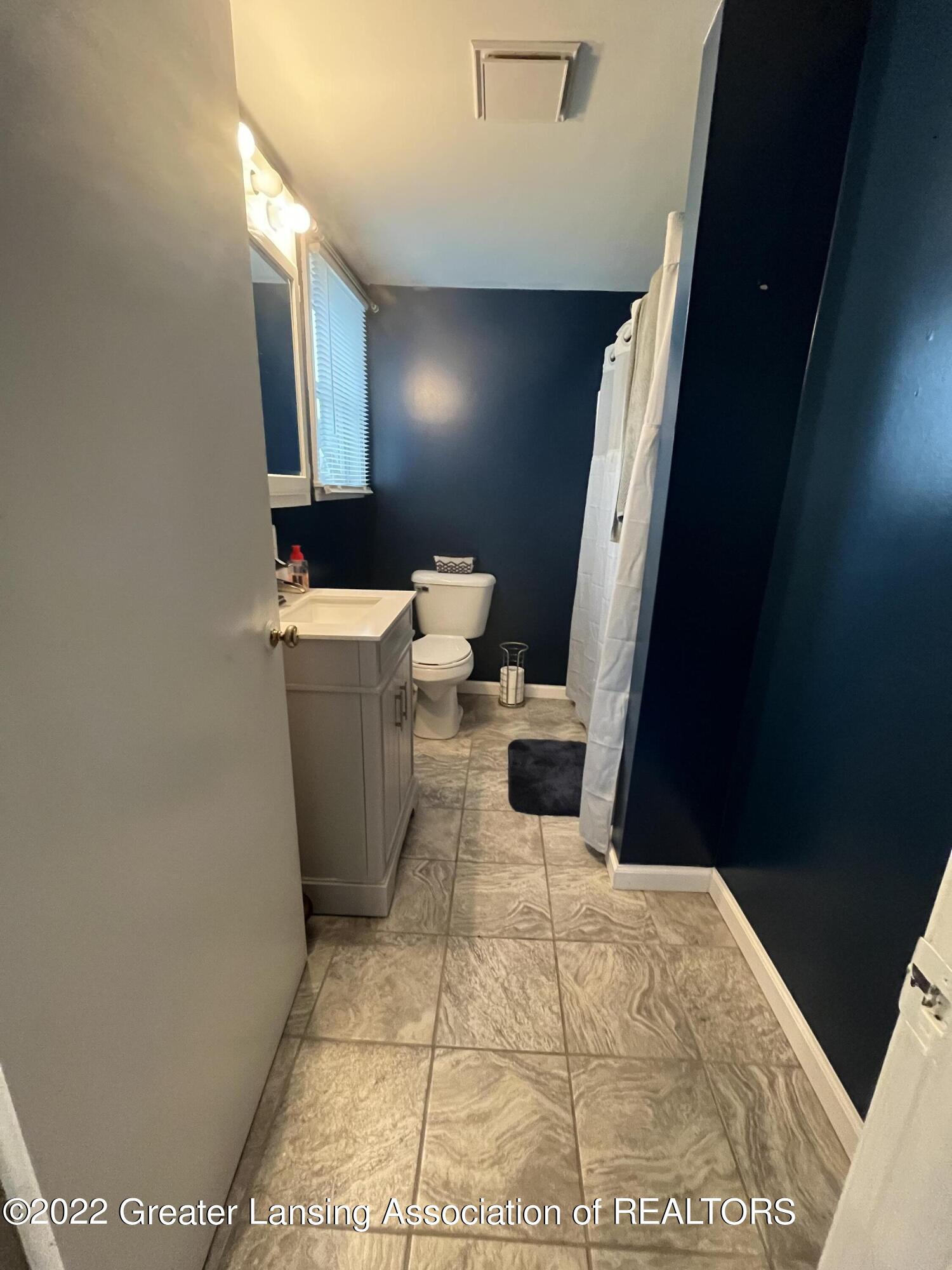 6684 Brookfield Road Charlotte, MI 48813 - Photo 18 of 18 IMG-1469