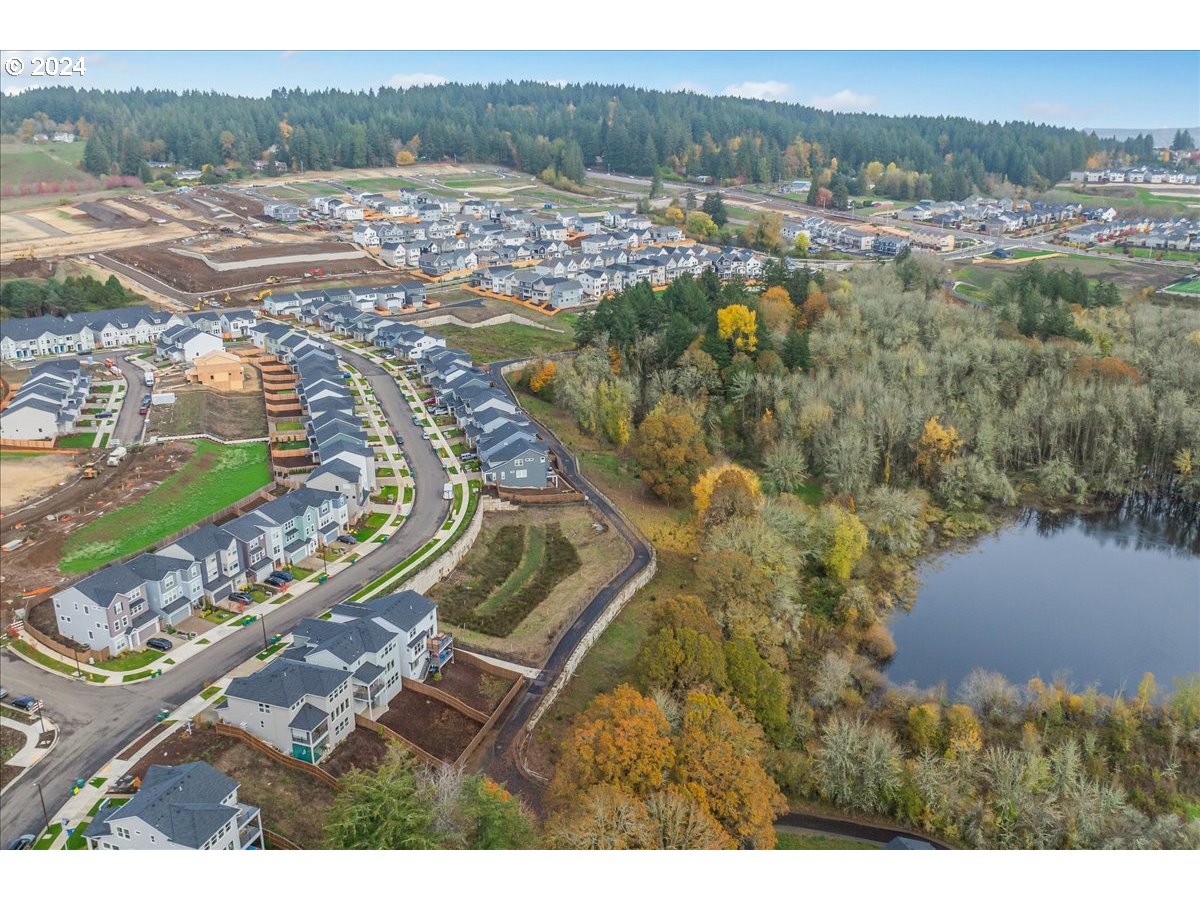 18050 Southwest Barrows Road Beaverton, OR 97007 - Photo 38 of 45 a view of a city