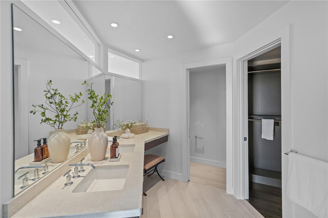 1 West Exchange Street, Unit 3102 Providence, RI 02903 - Photo 15 of 23