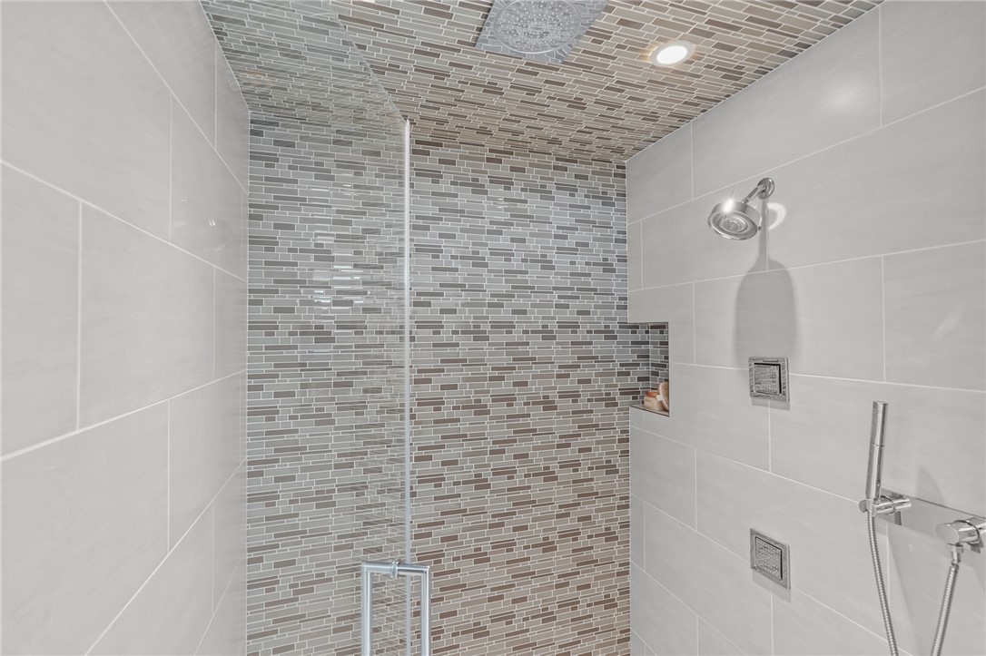 1 West Exchange Street, Unit 3102 Providence, RI 02903 - Photo 17 of 23