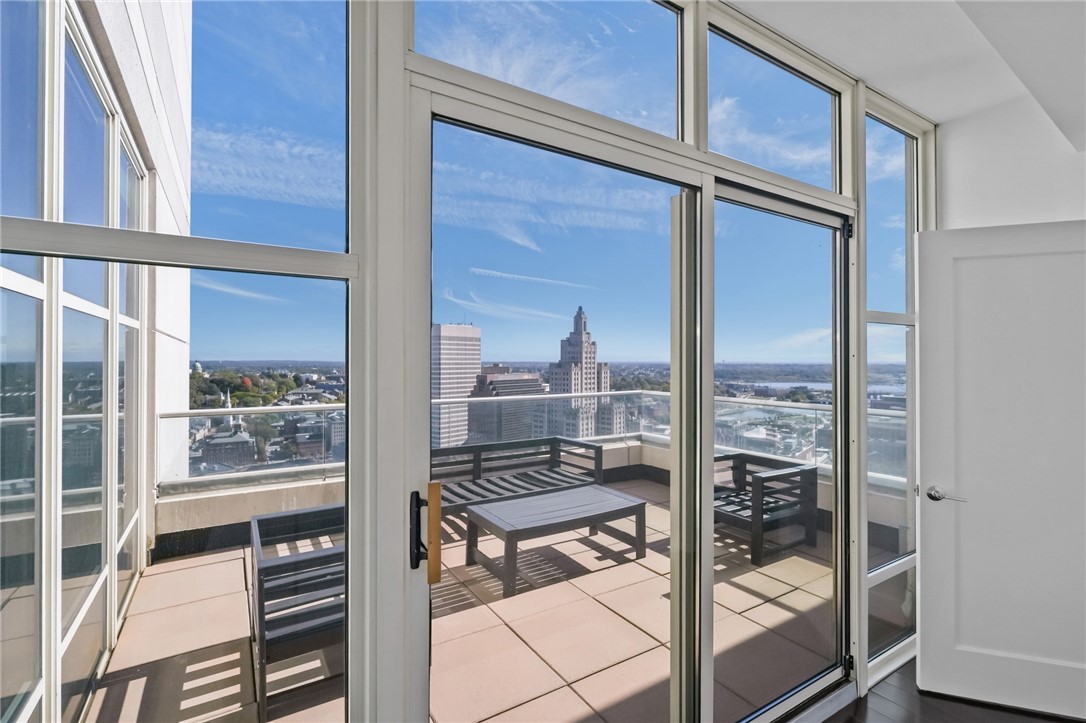 1 West Exchange Street, Unit 3102 Providence, RI 02903 - Photo 20 of 23