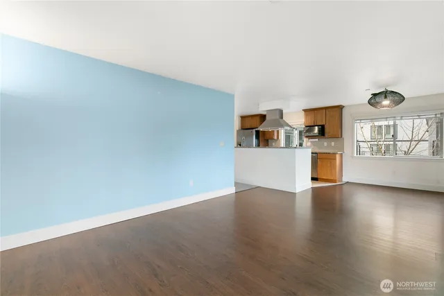 $569,500 | 3204 81st Place Southeast, Unit B202, Mercer Island, WA 98040