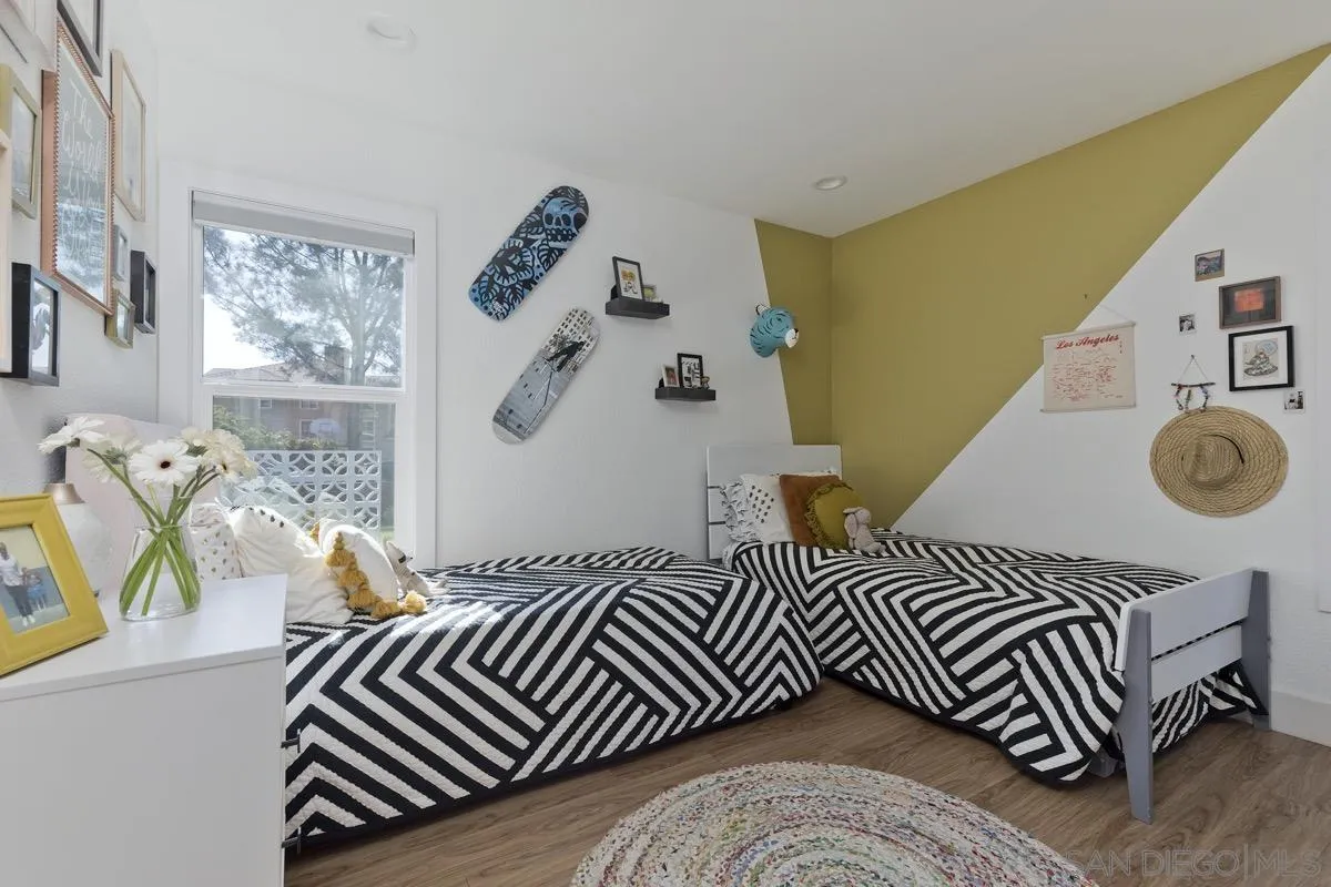 281 Rodney Avenue Encinitas, CA 92024 - Photo 18 of 31 Gallery Image 18