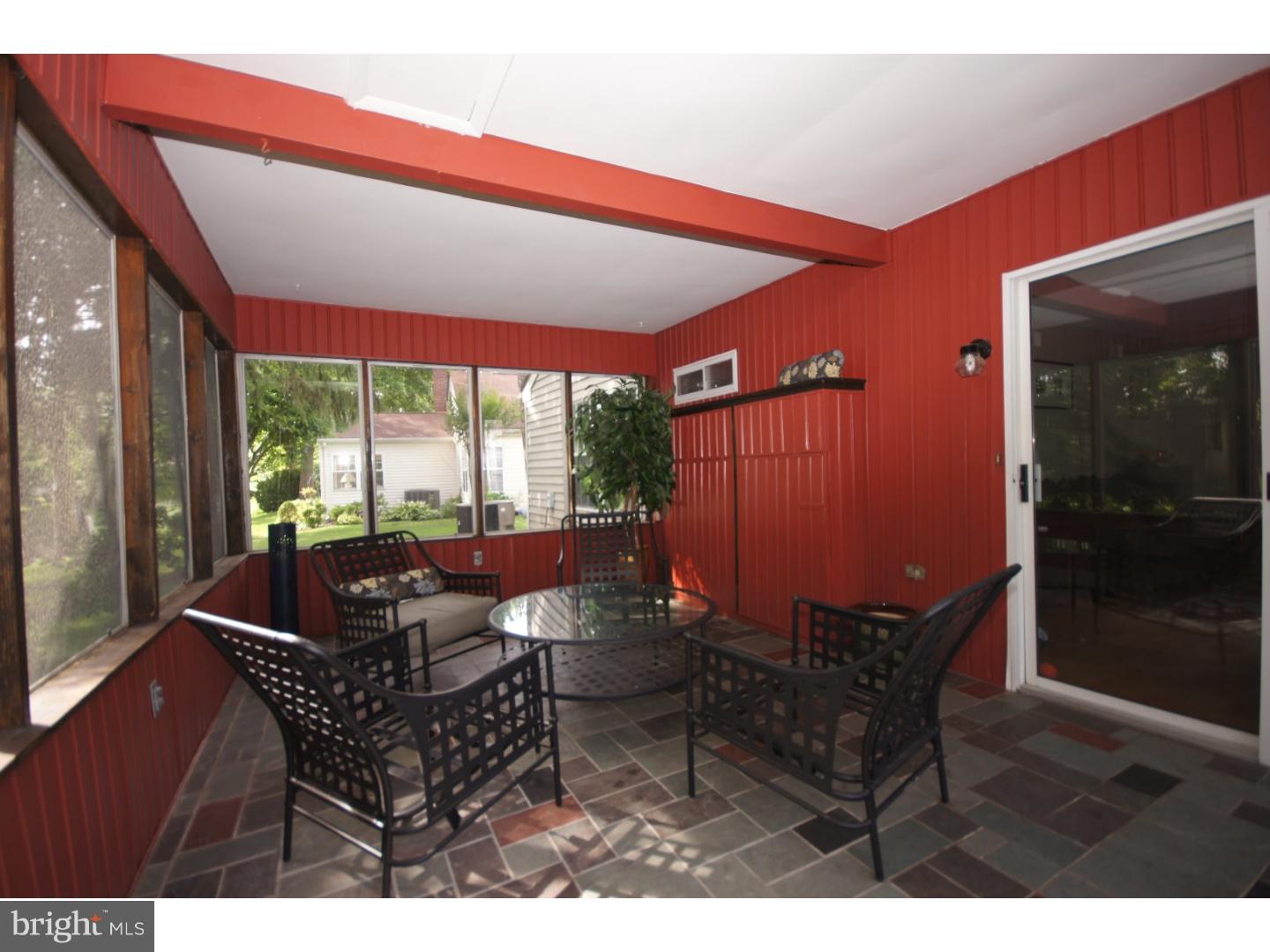 14 Windsor Road Southampton, NJ 08088 - Photo 20 of 23 Porch