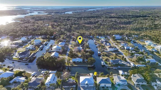 $485,000 | 2051 Northwest 17th Street, Crystal River, FL 34428