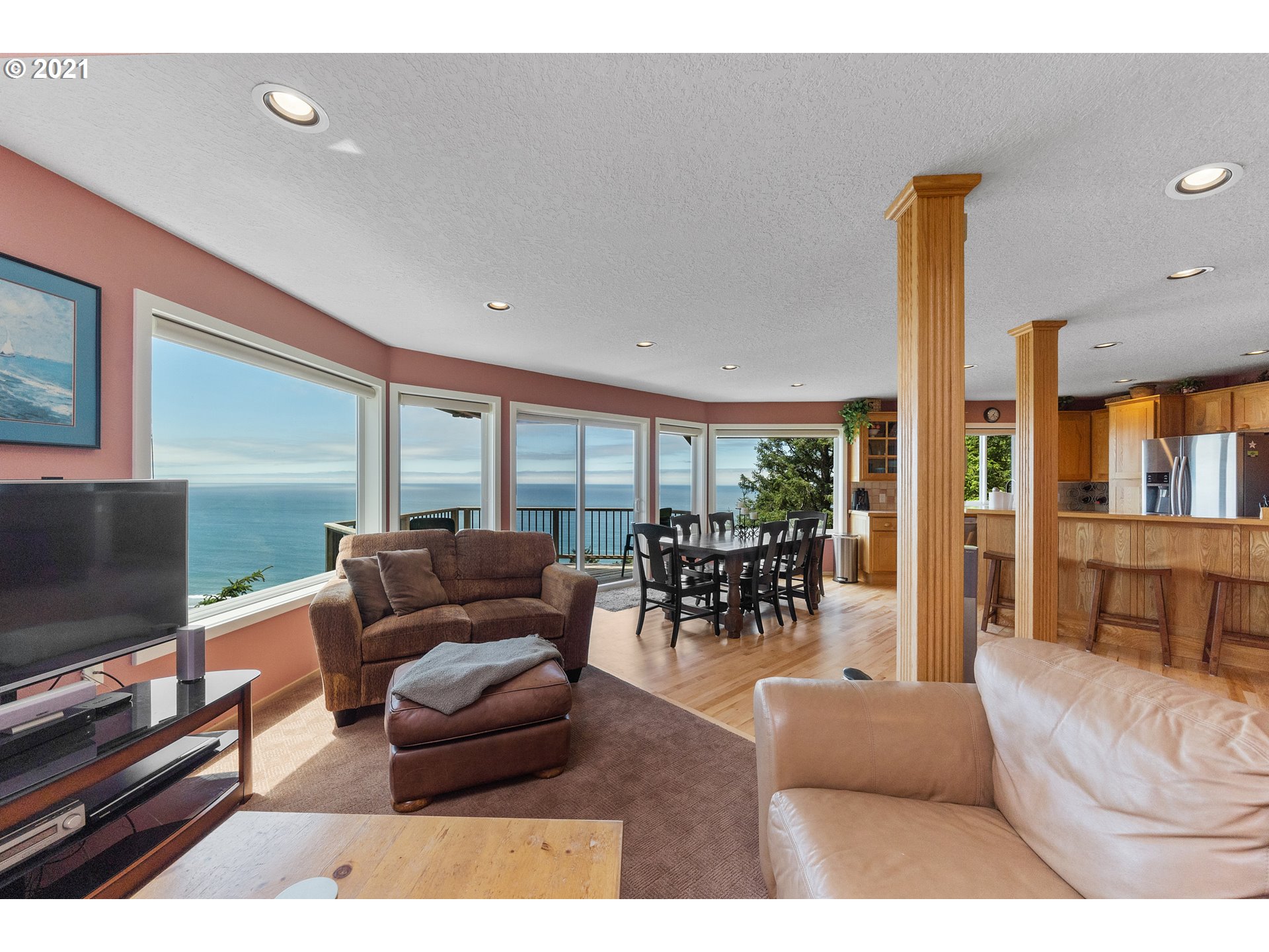 5615 Norwester Road Oceanside, OR 97134 - Photo 4 of 32 Living Room