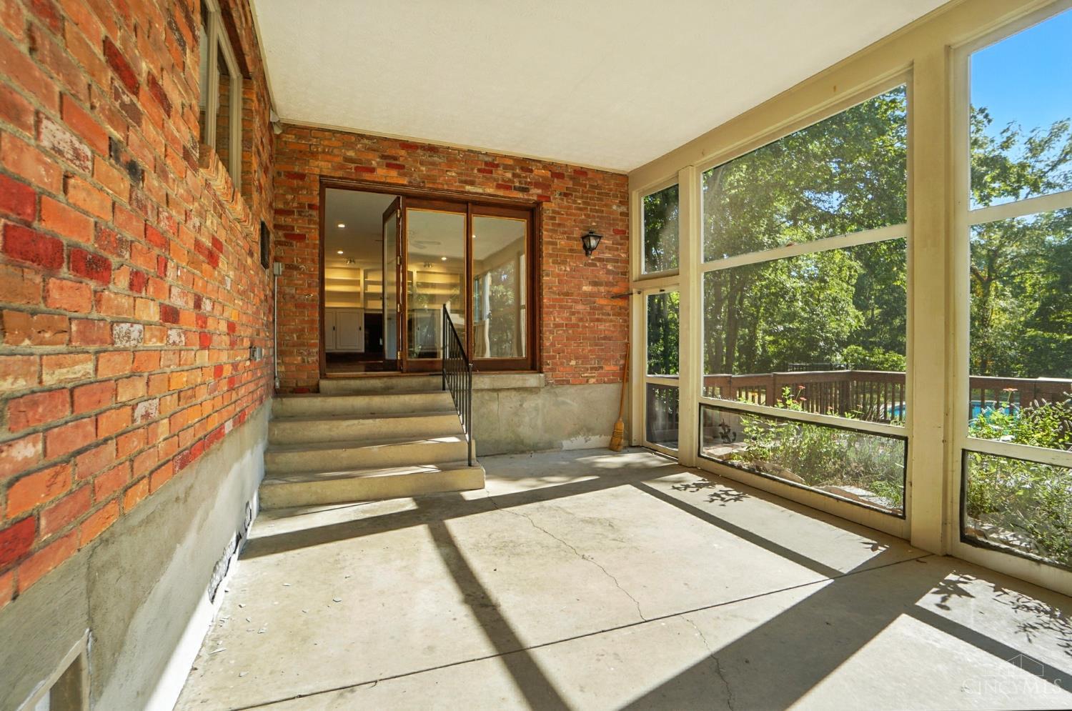6807 Dawson Road Madeira, OH 45243 - Photo 31 of 99 Gallery Image 31