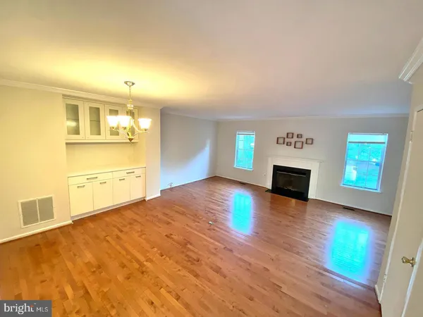 $2,400 | 19121 Cherry Bend Drive, Germantown, MD 20874