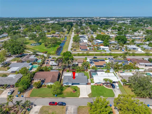 $459,000 | 1900 60th Way North, St. Petersburg, FL 33710