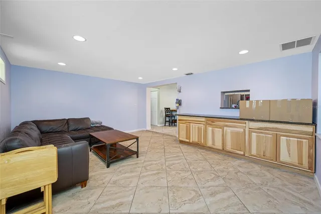 $459,000 | 1900 60th Way North, St. Petersburg, FL 33710