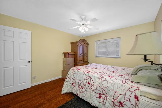 $459,000 | 1900 60th Way North, St. Petersburg, FL 33710