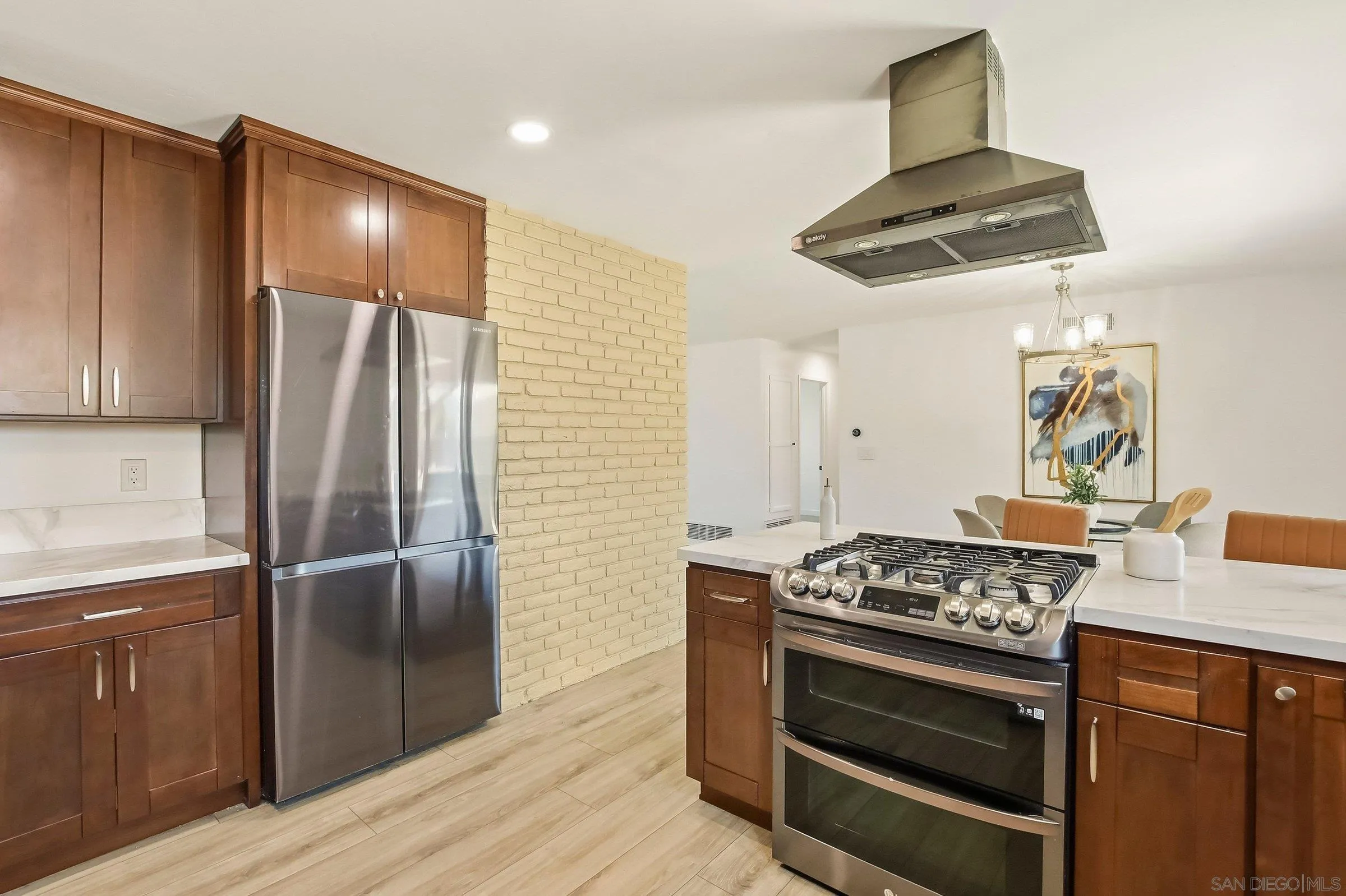 9312 Burning Tree Way Santee, CA 92071 - Photo 14 of 33