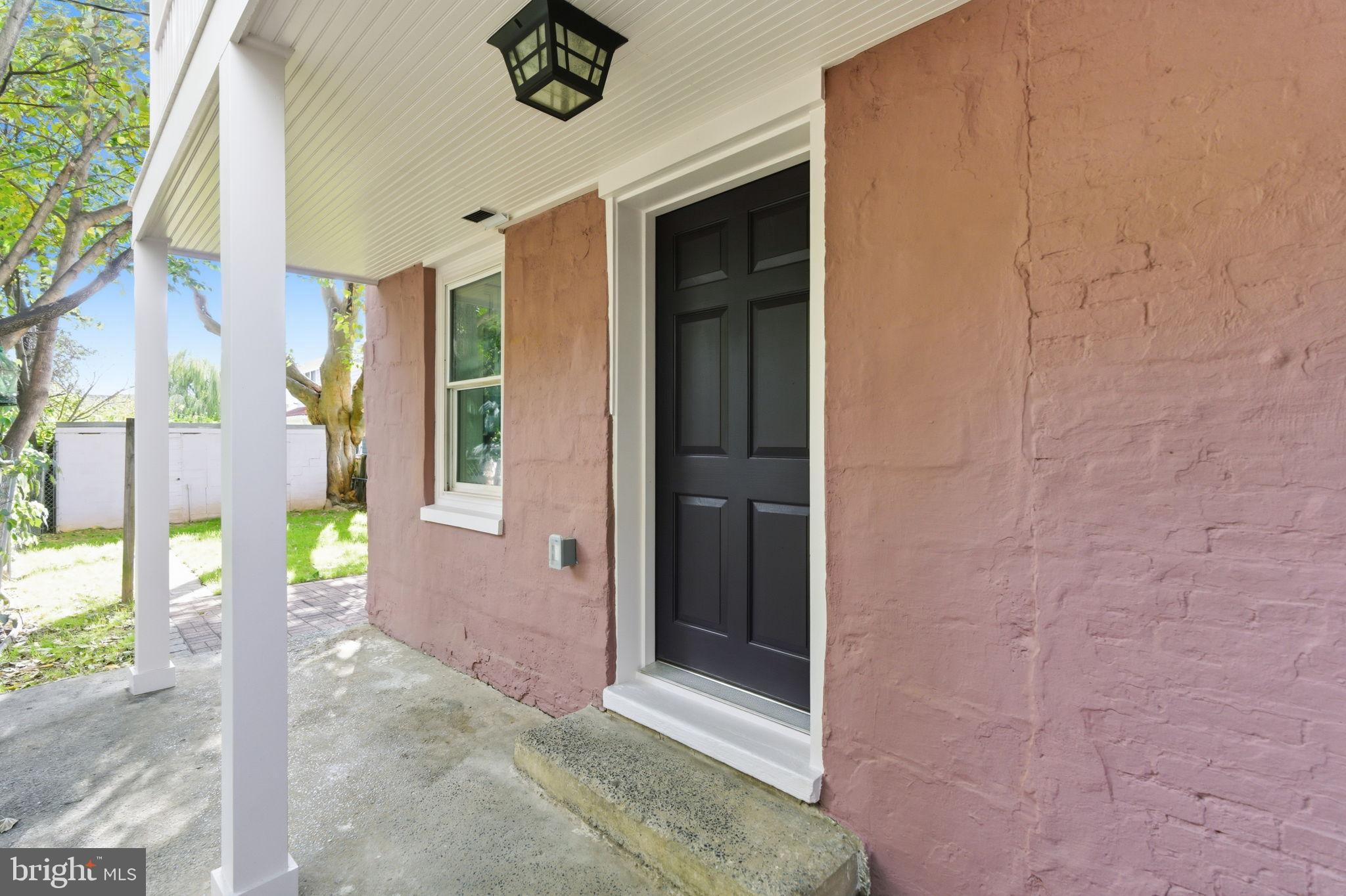 38 East 6th Street Frederick, MD 21701 - Photo 40 of 46 a view of entryway