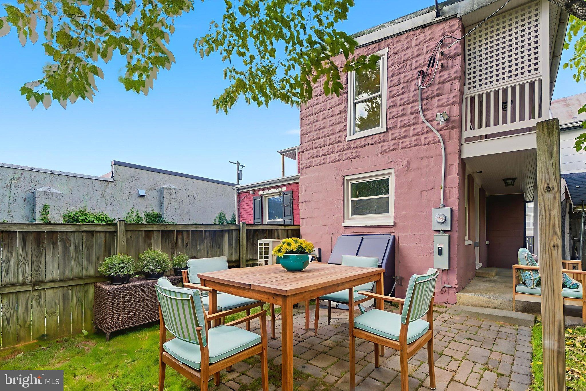 38 East 6th Street Frederick, MD 21701 - Photo 45 of 46 a balcony with table and chairs