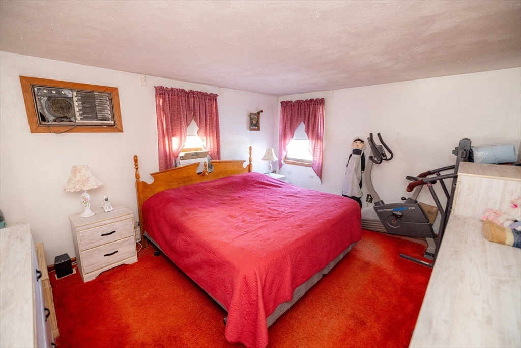 38 Warren Street Revere, MA 02151 - Photo 29 of 32