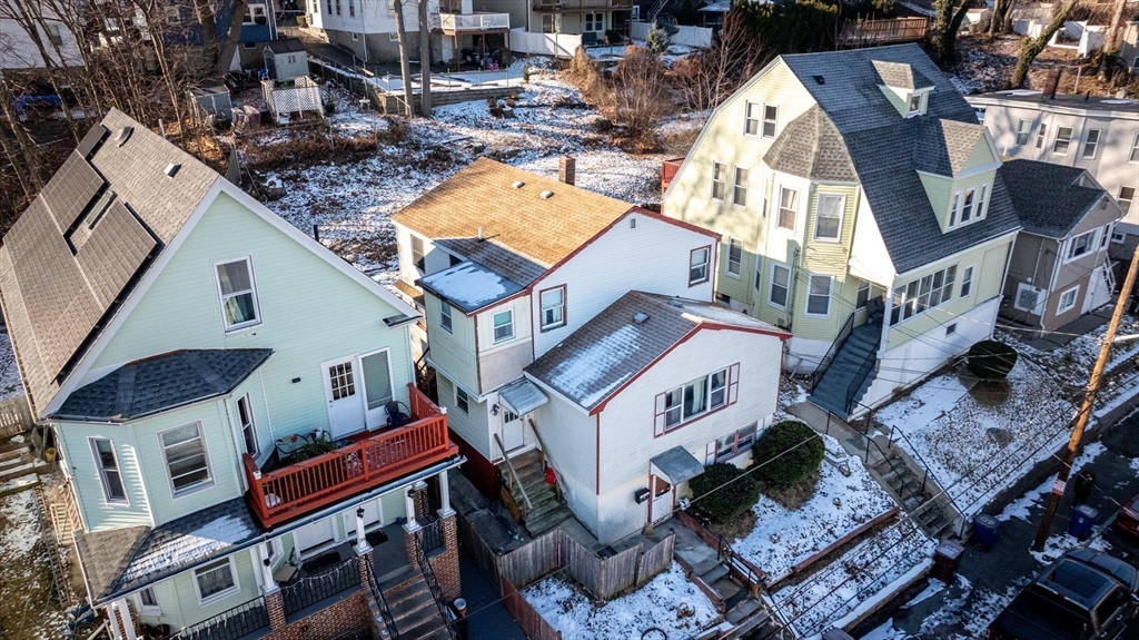 38 Warren Street Revere, MA 02151 - Photo 4 of 32