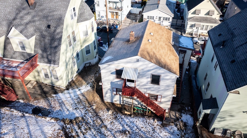 38 Warren Street Revere, MA 02151 - Photo 7 of 32
