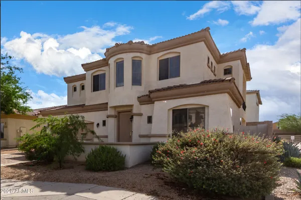$2,150 | 513 West Beautiful Lane, Phoenix, AZ 85041