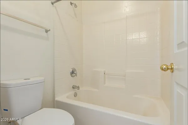 $2,150 | 513 West Beautiful Lane, Phoenix, AZ 85041