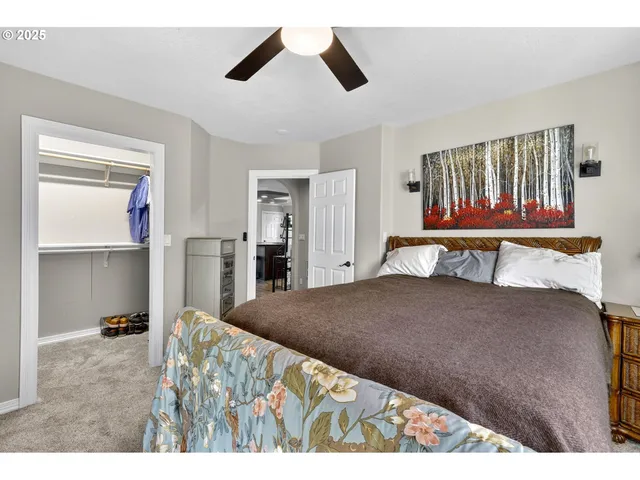 $550,000 | 903 South McLoughlin Boulevard, Unit A&B, Oregon City, OR 97045