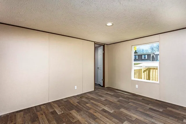 $214,900 | 176 Meadow Lawn Drive, Englewood, TN 37329