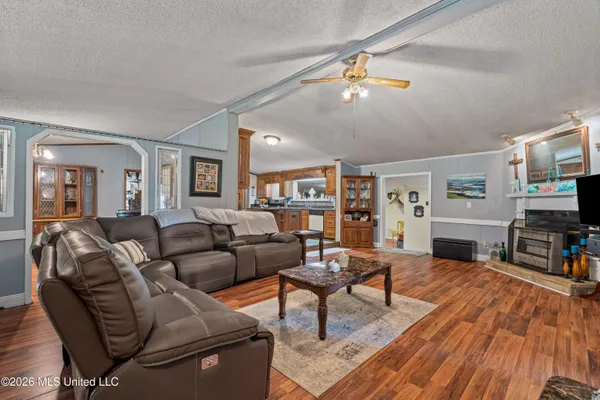 $160,000 | 59 Waller Pittman Drive, Waynesboro, MS 39367