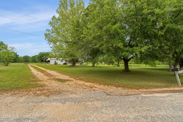 $160,000 | 59 Waller Pittman Drive, Waynesboro, MS 39367