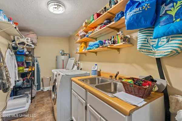 $160,000 | 59 Waller Pittman Drive, Waynesboro, MS 39367