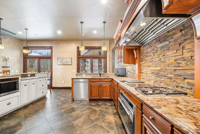 $2,299,000 | N1851 Highway 55, Kaukauna, WI 54130