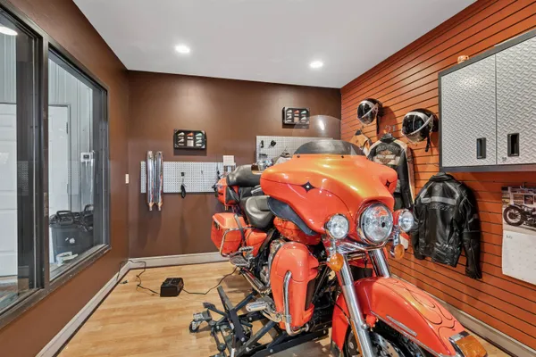 $1,999,000 | N1851 Highway 55, Kaukauna, WI 54130