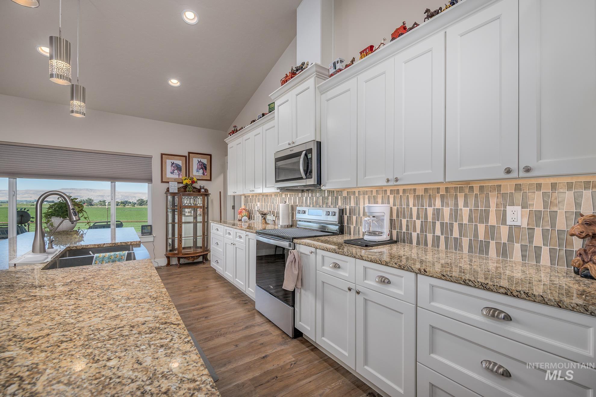 561 Mausling Road Adrian, OR 97901 - Photo 10 of 48 Gallery Image 10