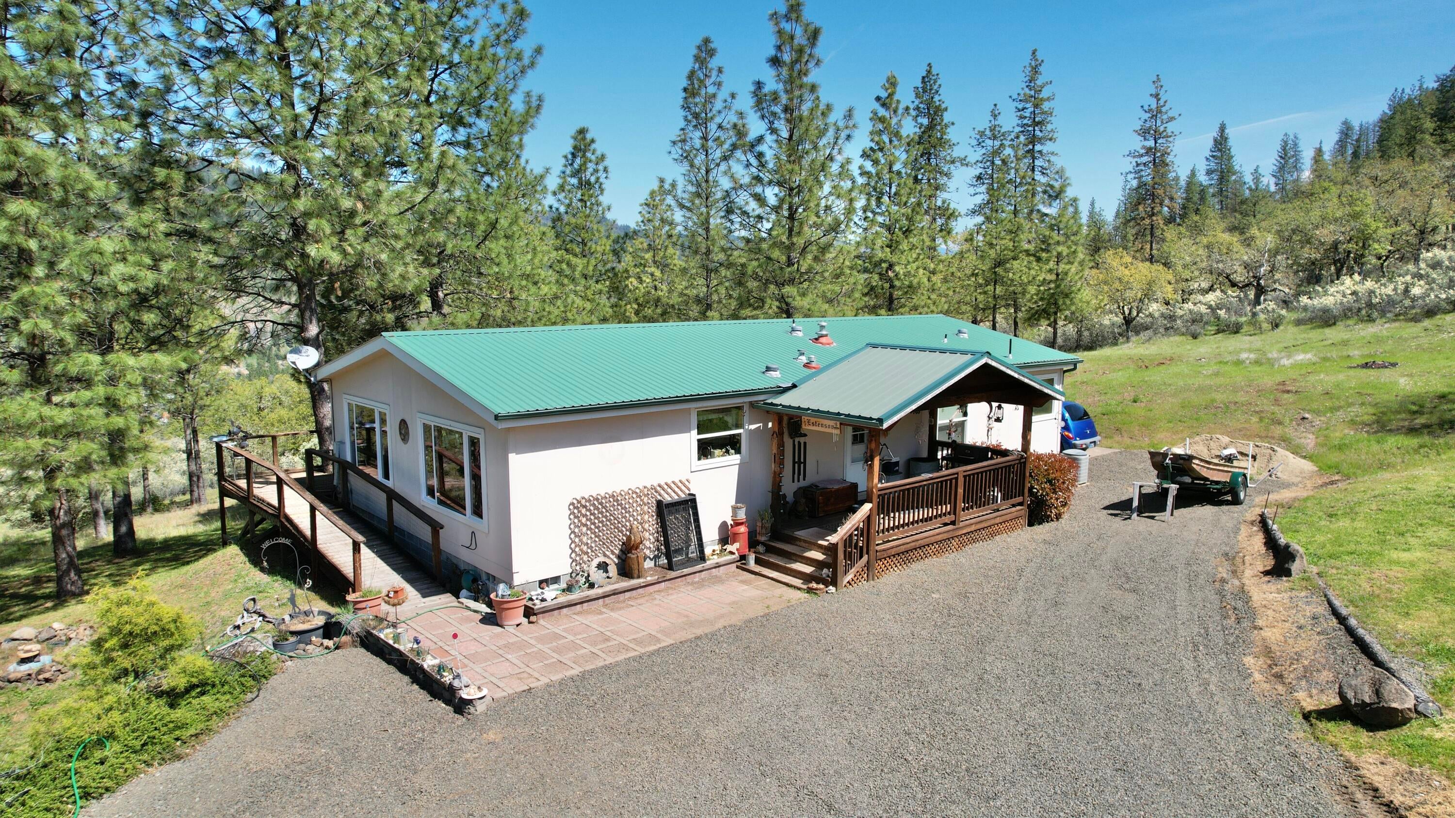 12888 McNeil Creek Road Trail, OR 97541 - Photo 1 of 32 Front of Home