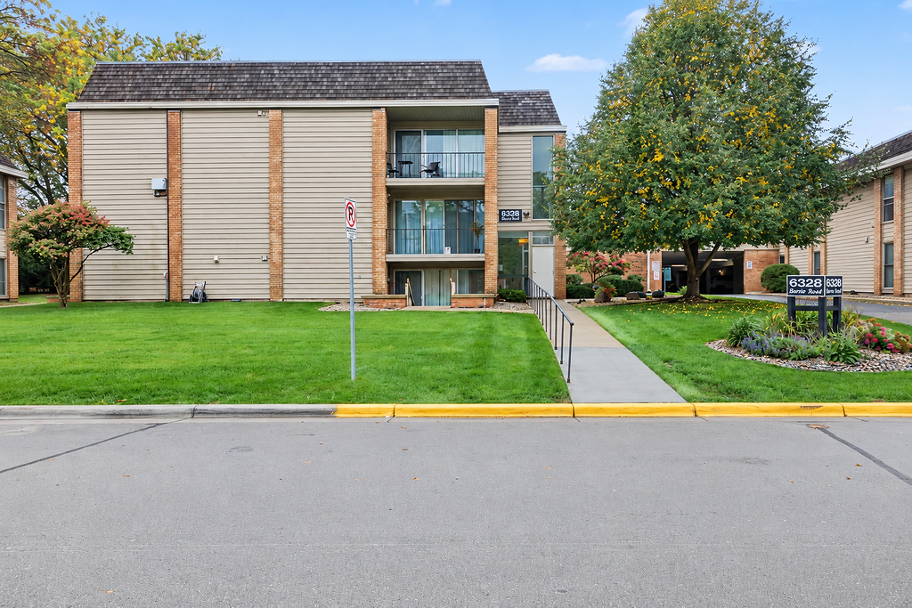 6328 Barrie Road, Unit 3M Edina, MN 55435 - Photo 27 of 27 Gallery Image 27