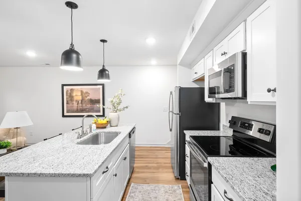 $1,495 | 933 Center Road, Unit B, Clarksville, TN 37042