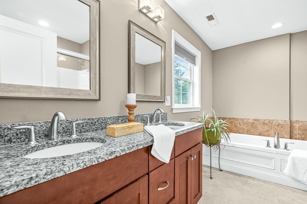 28 Compass Point, Unit 28 North Andover, MA 01845 - Photo 15 of 36 Gallery Image 15