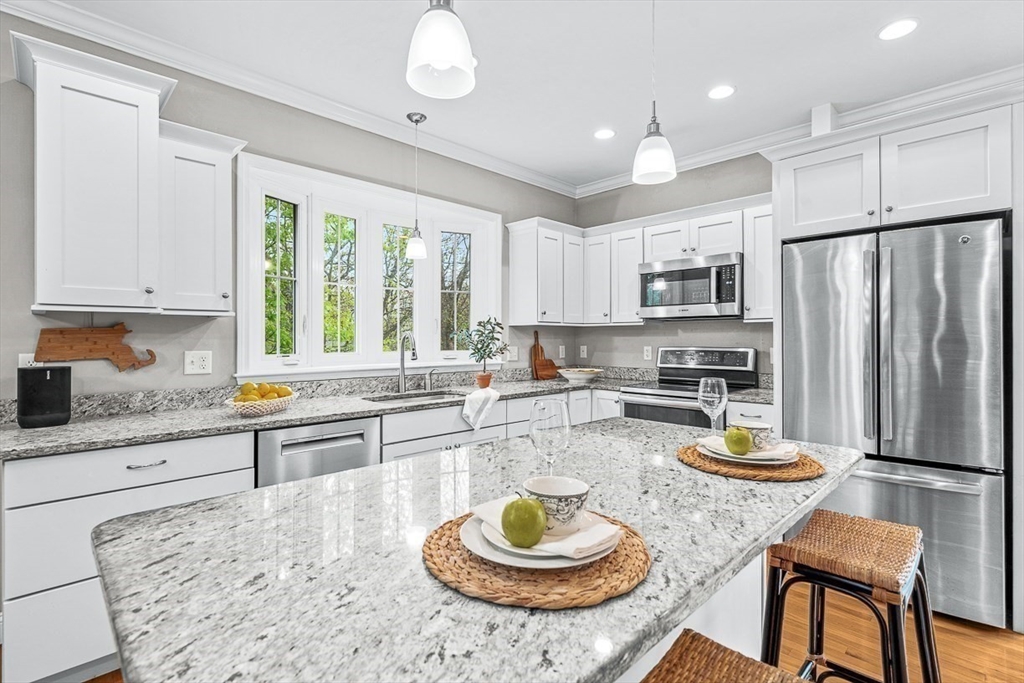 28 Compass Point, Unit 28 North Andover, MA 01845 - Photo 3 of 36 Gallery Image 3